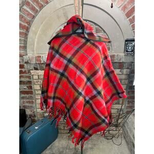 Faribo poncho-pak 52x60 100% wool plaid red black 1950s